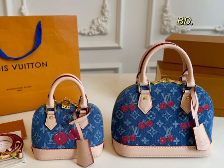Louis Vuitton nano alma denim shell bag, compact yet spacious. Stylish and unique for daily use.