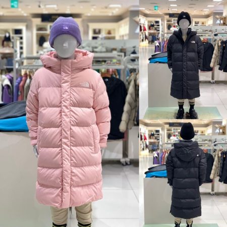 Guangzhou high-version North Face kids long down jacket with embroidered logo.
