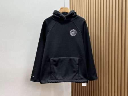 Hooded long-sleeve sweatshirt, soft cotton, warm and breathable. Versatile for casual wear or layering. Available in black, sizes S-M-L.