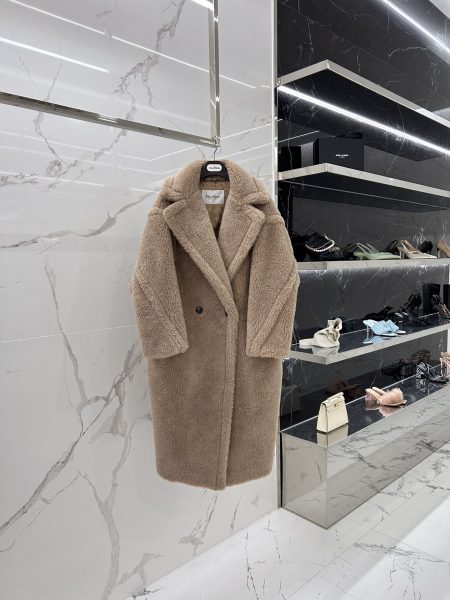 MaxMara autumn-winter TEDDY coat, original gift box, dust bag, hanger. Exclusive authentic version, full color series. Material: 62% alpaca, 26% wool, 12% silk. Sizes: XS, S, M.