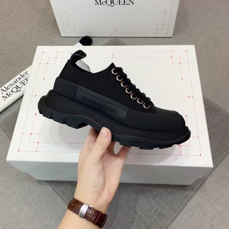 Alexander McQueen unisex sneakers, classic versatile design. New color options. Available in women's sizes 35-40 and men's sizes 39-44.
