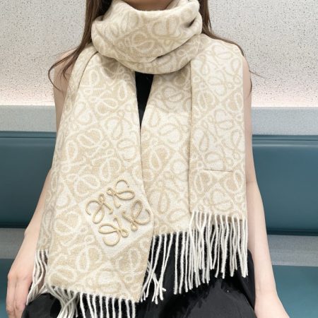 New LOEWE striped scarf, 100% cashmere, 32x180, classic logo design.